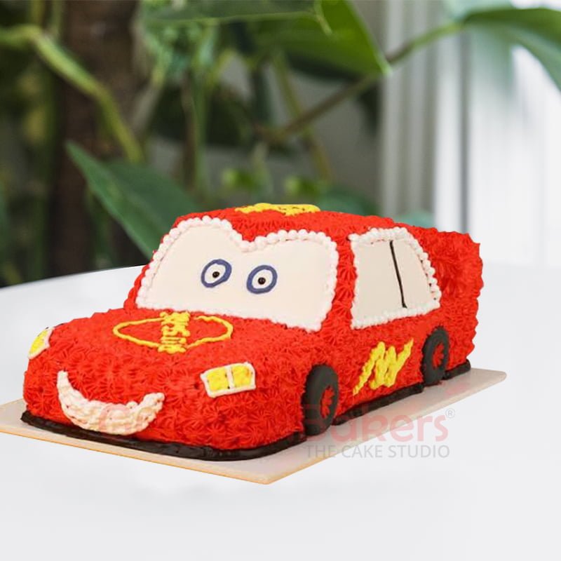 3d lightning mcqueen cake