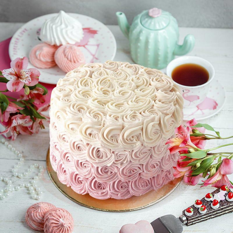 ruffles and everything nice cake