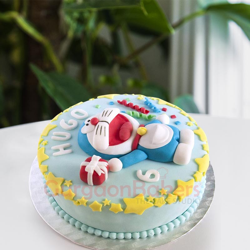 Fondant Doremon Cake