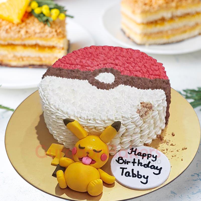 Pokeball cake