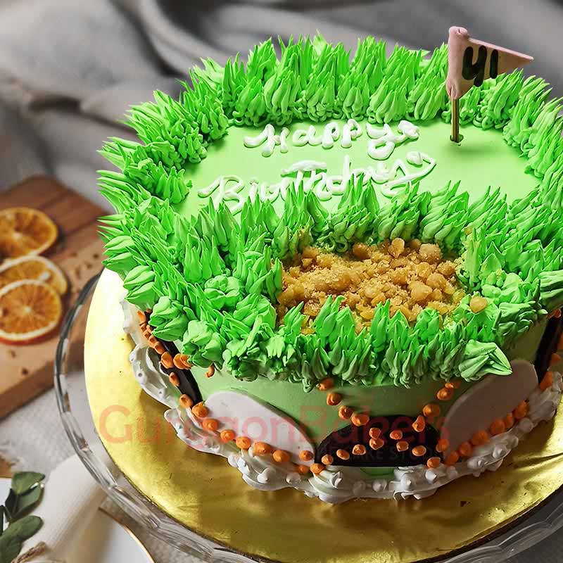 Gorgeous Golf Course Cake